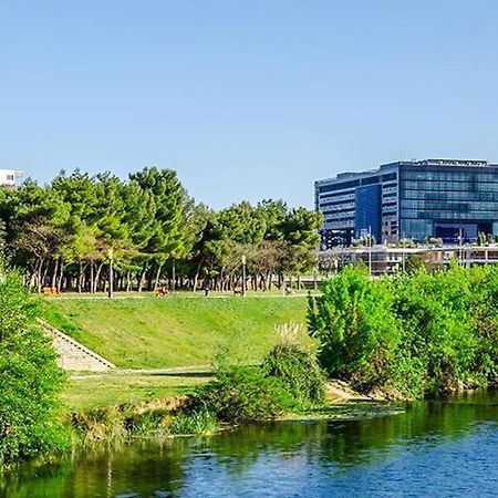 Sejour Cosy Au Bord Des Rives Du Lez, 2 Personnes, Wifi, Parking Prive Montpellier Bagian luar foto